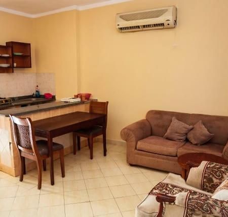 Apartment Sharm Bagian luar foto